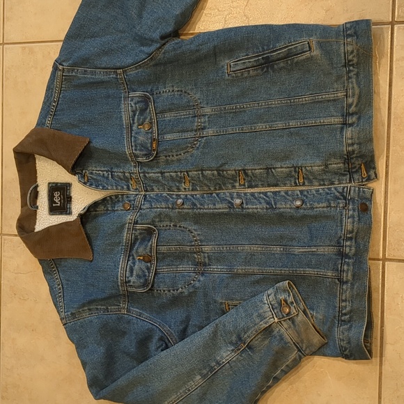 Lee Other - Vintage Lee Sherpa Lined Denim Trucker Jean Jacket